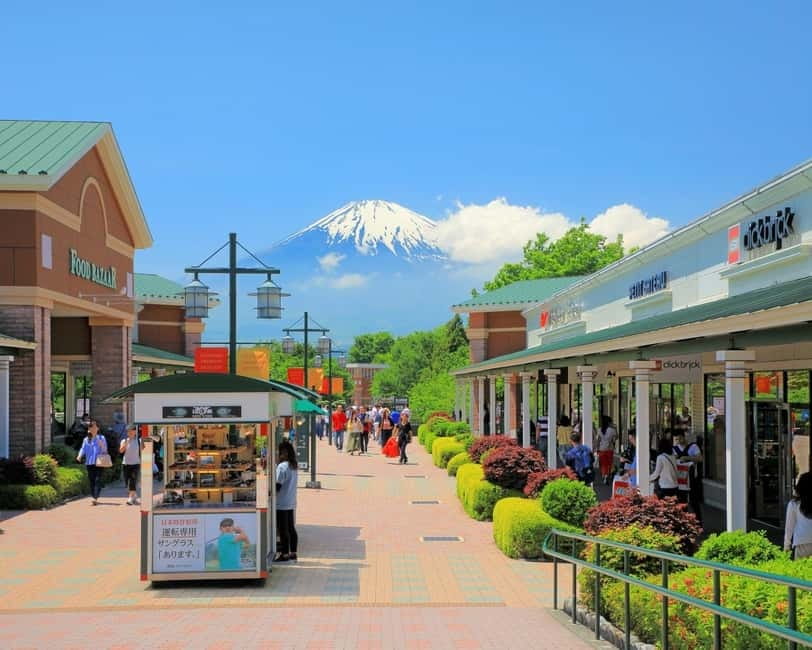 tokyo:Hakone Owakudani & Gotemba Premium Outlet 1d Tour - Hakone Shrine and the Peace Torii