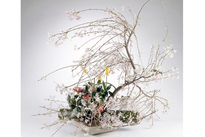 Tokyo Ikebana, Japanese Traditional Flower Arrangement Experience - Key points to know before booking