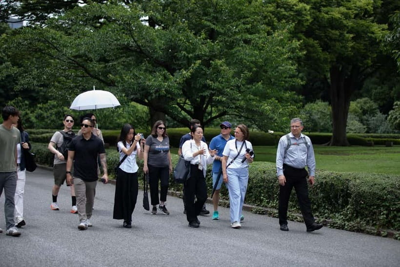 Tokyo: Imperial Palace East Gardens Walking Tour - Who will get the most from this walk