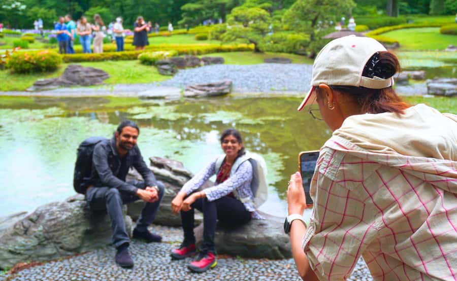Tokyo: Imperial Palace Japanese History Walking Tour - Should you book the Imperial Palace Japanese History Walking Tour?