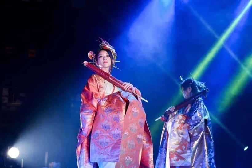 Tokyo: Japanese Style Variety Show with Dance,Magic & Dinner - Key points to know before you book