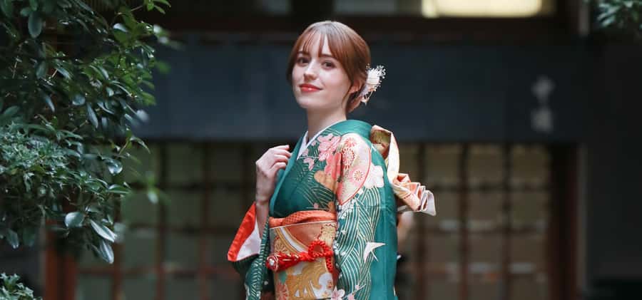 Tokyo : Kimono Rental in Asakusa Provided by RikaWafuku - What happens during the 45 to 70 minute fitting