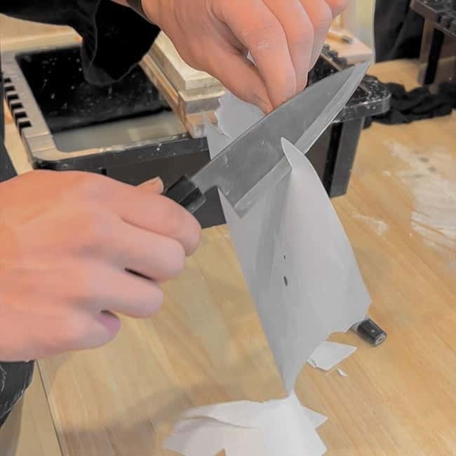 Tokyo: Knife Making Workshop (Sharpening, Engraving) - Why this Asakusa workshop feels different