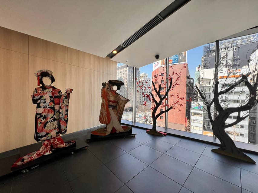 Tokyo: Learn about Japanese Traditional art KABUKI in Ginza - The most important detail: there is no Kabuki show