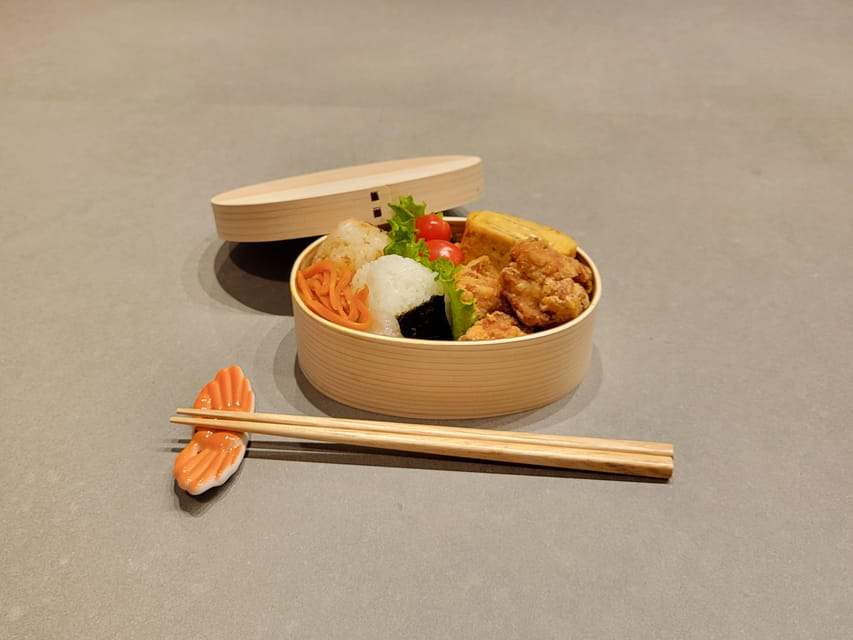 Tokyo: Learnt to cook Bento, Oyakodon and More! - Who will get the most from this class
