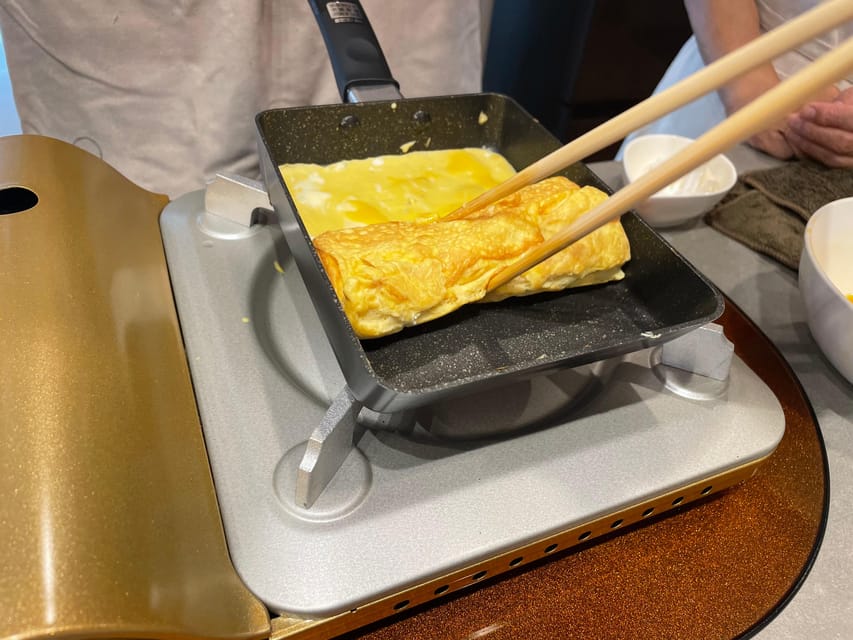 Tokyo: Learnt to cook Bento, Oyakodon and More! - From the alley entrance to the second-floor kitchen