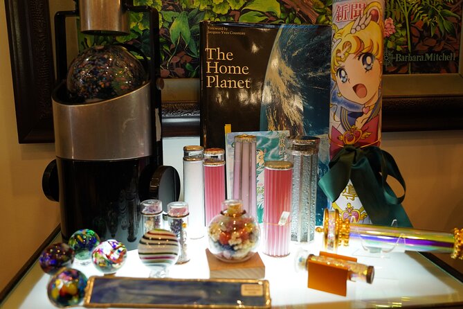 Tokyo: Local Foodie Adventure near Roppongi - Shrines, temples, and good-luck customs