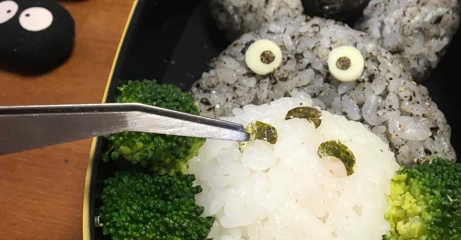 Tokyo: Making a bento box with cute character look - The Lesson Behind the Cute Shapes