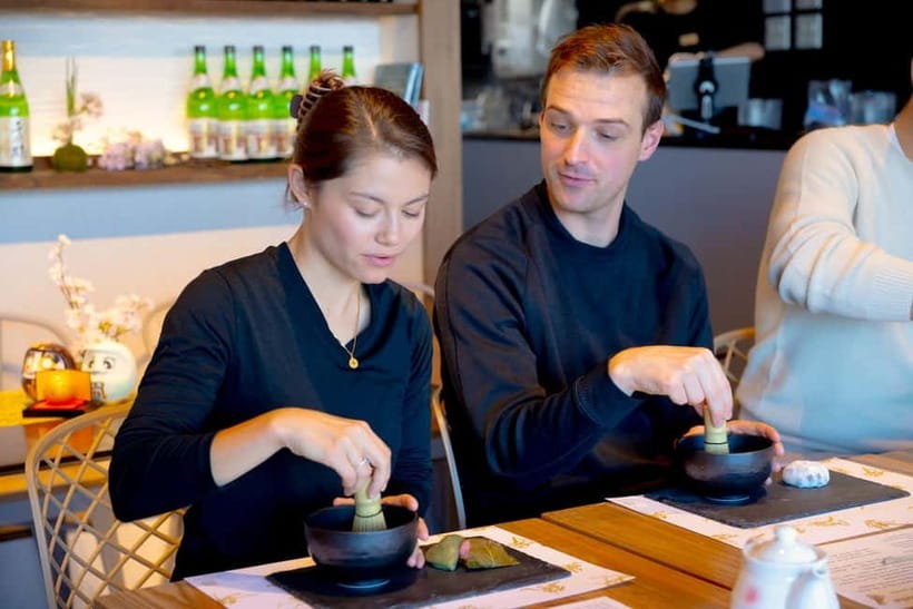 Tokyo: Matcha Making Experience with Mochi Sweets in Asakusa - What the one-hour schedule gives you