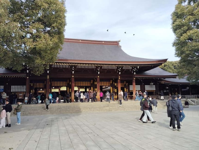 Tokyo: Meiji Jingu Shrine & Inner Garden Guided Tour (2h) - Why Meiji Jingu Works Best With a Guide