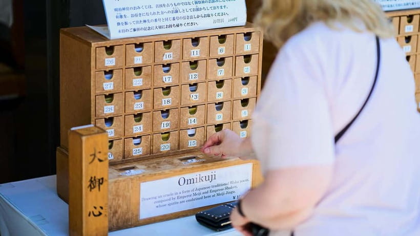 Tokyo: Meiji Shrine Walking Tour — Shinto & Imperial System - How the guides shape the experience