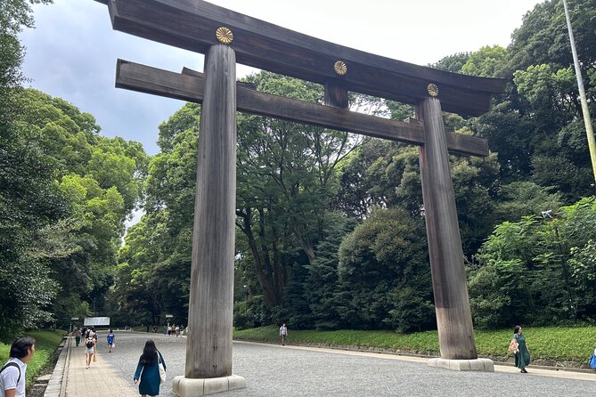 Tokyo Morning Tour: Asakusa, Meiji Shrine and Tsukiji Fish Market - Tsukiji Market: Tokyo’s food culture in one hour