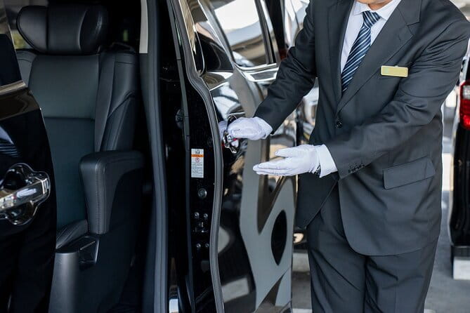 Tokyo Narita Airport (NRT) to Tokyo hotel or address - Arrival Private Transfer - Who should book this Narita transfer