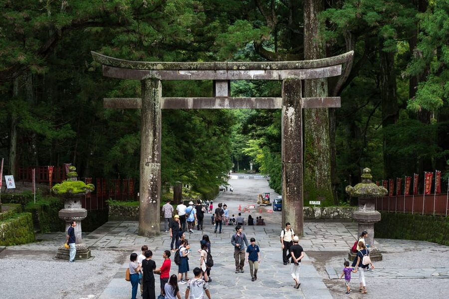Tokyo Nikko Toshogu Shrine Iroha-zaka Lake Chuzenji Day Tour - Lake Chuzenji in every season