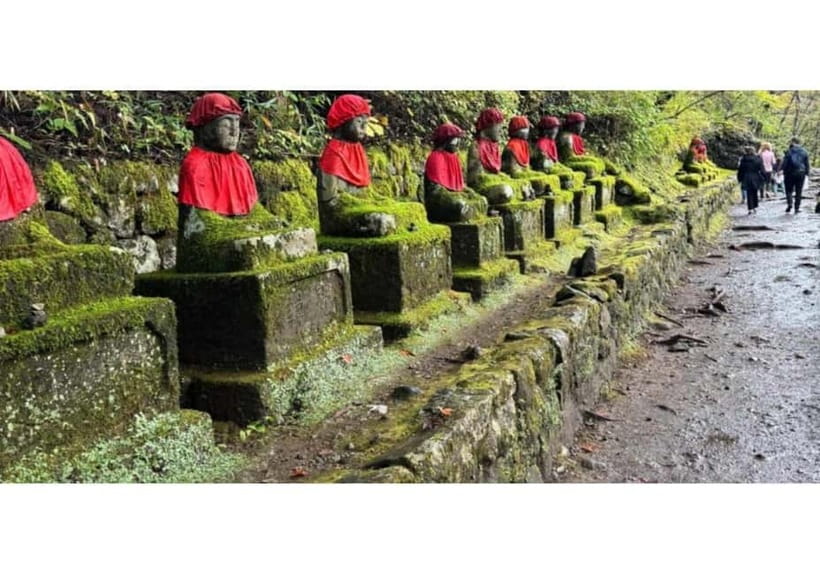 Tokyo: Nikko World Heritage Private Day Trip Hotel Pick-up - Shinkyo Bridge: Nikko’s elegant gateway