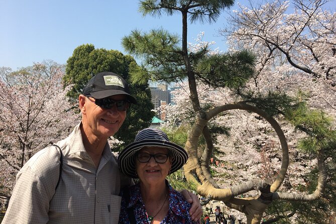Tokyo Private Cherry Blossom Tour with a Local – Picnic Included - Key points at a glance