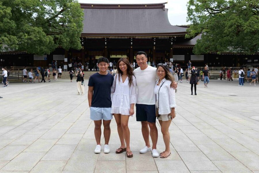 Tokyo: Private Custom Walking Tour with Local Guide - Shibuya, Harajuku, and the modern city