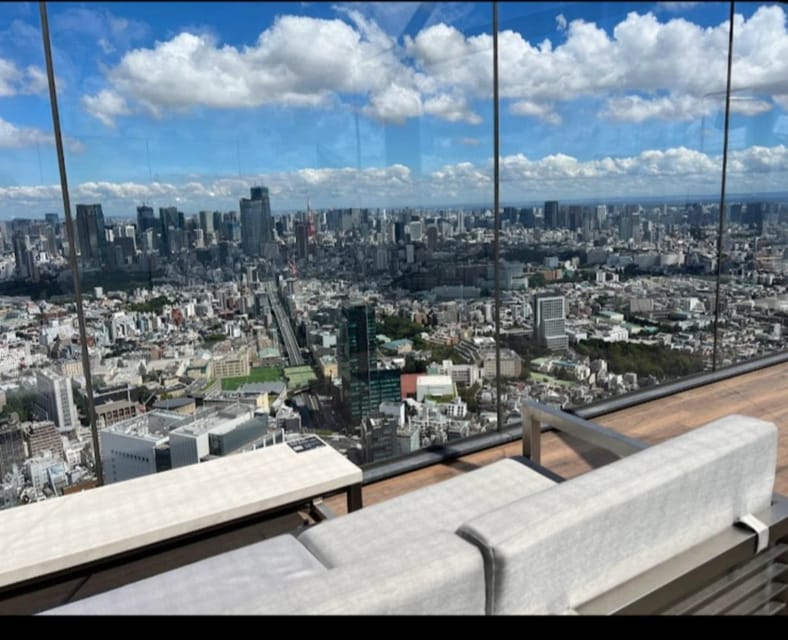 Tokyo: Private Customizable Day Tour with Chauffeur - The Imperial Palace adds ceremony and scale