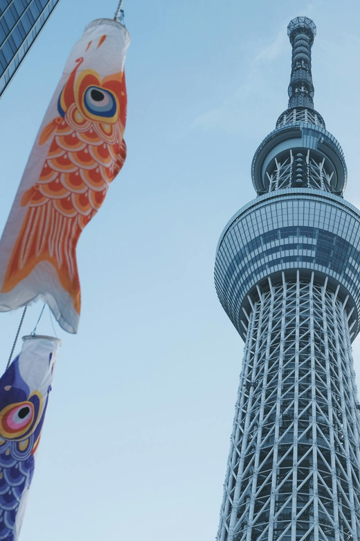 Tokyo: Private Customizable Day Tour with Chauffeur - Sensō-ji offers Tokyo’s classic temple scene