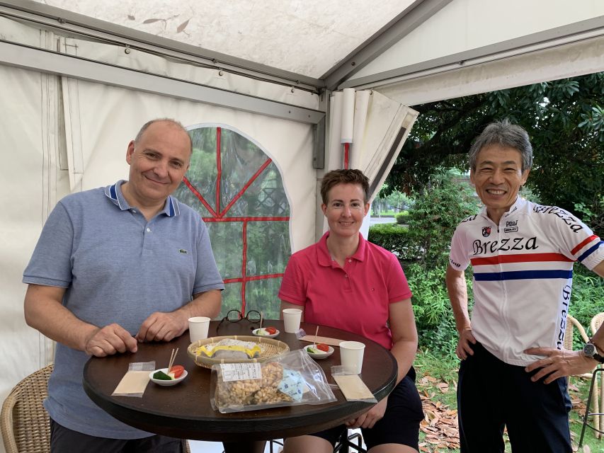 Tokyo: Private Cycling Tour with cute E-bike - The small electric bikes and what they mean for you