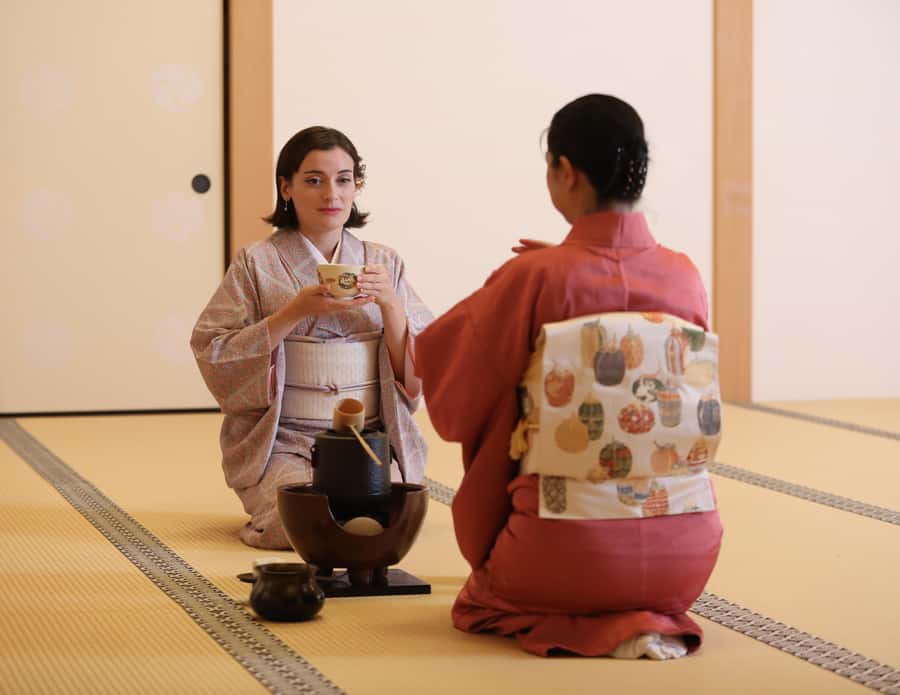 Tokyo: Private Japanese Traditional Tea Ceremony - A quiet hour inside Koboji Temple