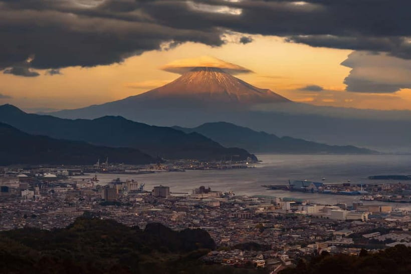 Tokyo: Private Motorcycle Day Trip to Fuji and Hakone: Onsen - Who will enjoy this most