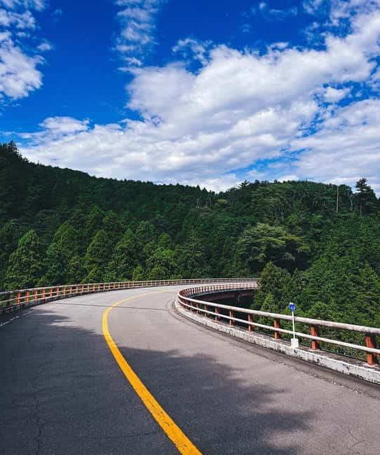 Tokyo: Private Motorcycle Day Trip to Fuji and Hakone: Onsen - Lake Ashi and Hakone Shrine