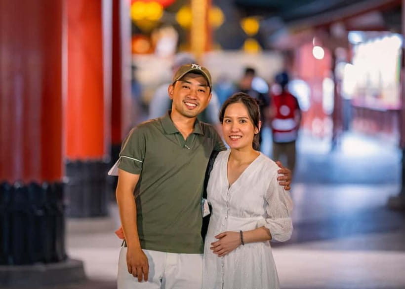 Tokyo: Private Photo Shoot with a Professional Photographer - Posing help makes a real difference