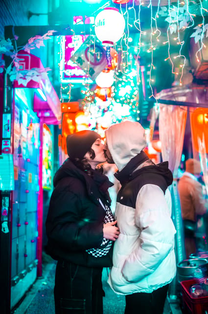 Tokyo Private photo tour with Nightstreet Neon photographer - Night, daytime, or a special occasion