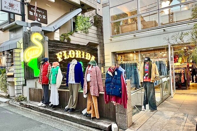 Tokyo Private Vintage Shopping Tour in a Town of youth culture - Meeting at Mikan Shimokita