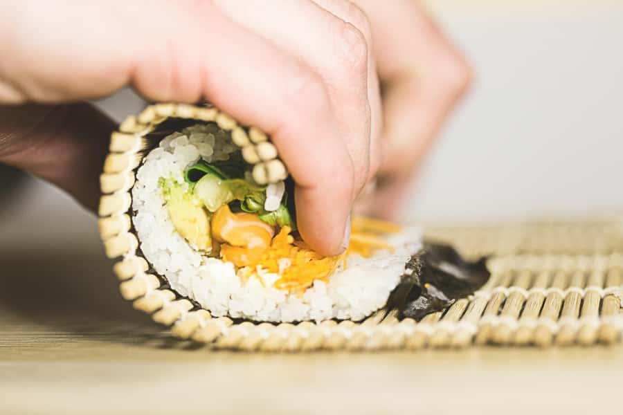 Tokyo's Past & Present: Asakusa, Skytree & Sushi Class - Key points at a glance