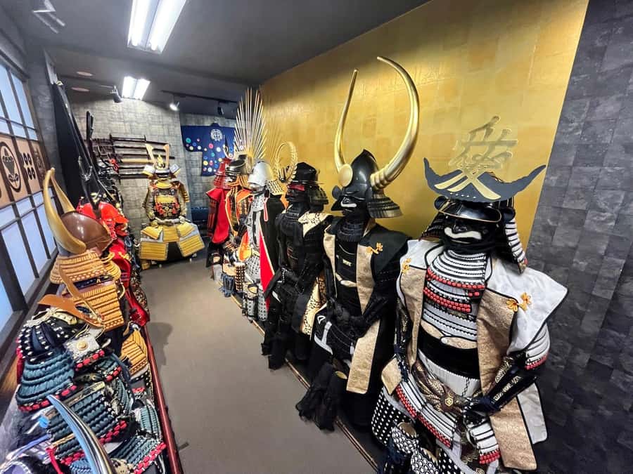 Tokyo: Samurai Armour Dressing Experience - Booking details worth checking before you go