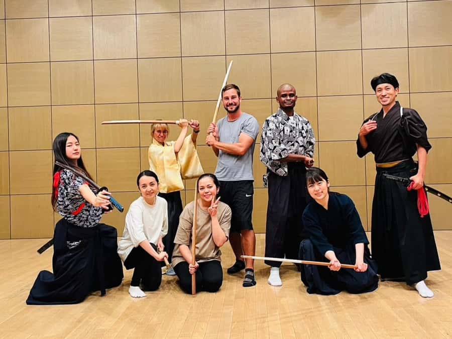 Tokyo: Samurai Experience with a real sword - Key points to know before booking