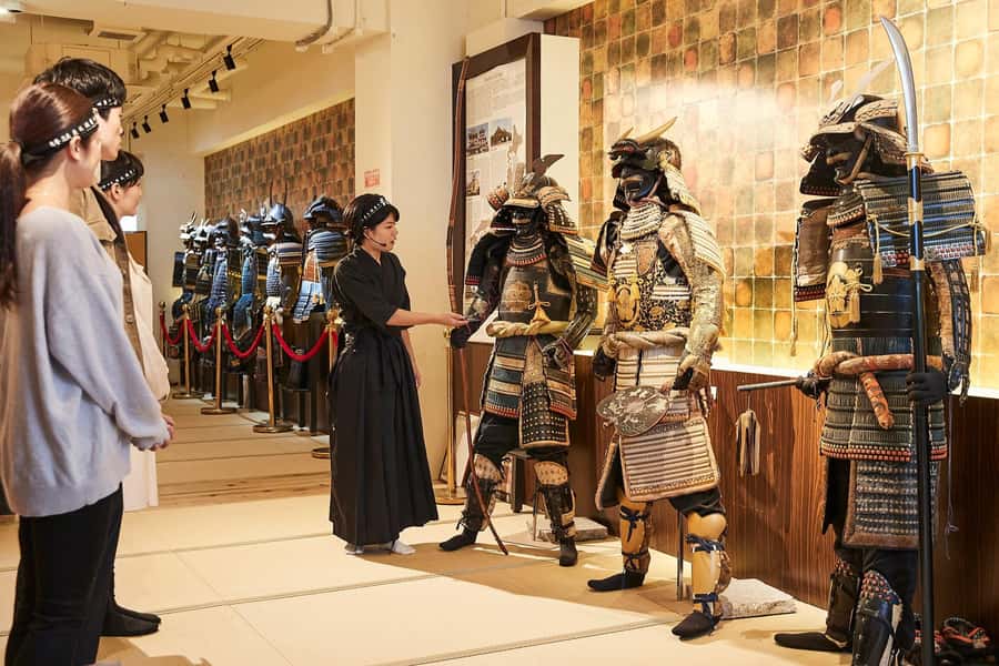 Tokyo: Samurai Ninja Museum Guided tour and Experience - What happens during the museum tour