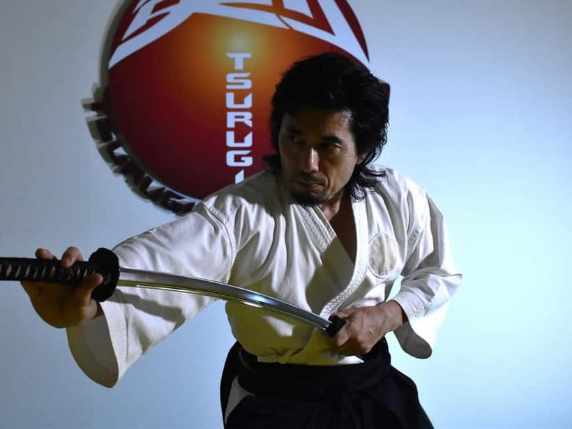 Tokyo: Samurai Sword Training: Master Real Combat Skills - Changing into traditional samurai attire