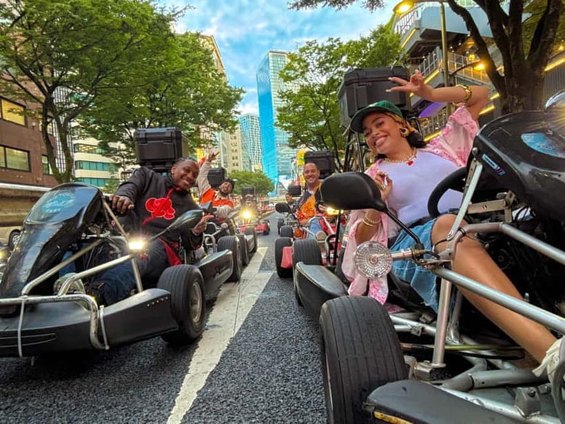 Tokyo: Shibuya and Shinjuku Streets Guided Go-Karting Tour - The driving license rules are the serious part