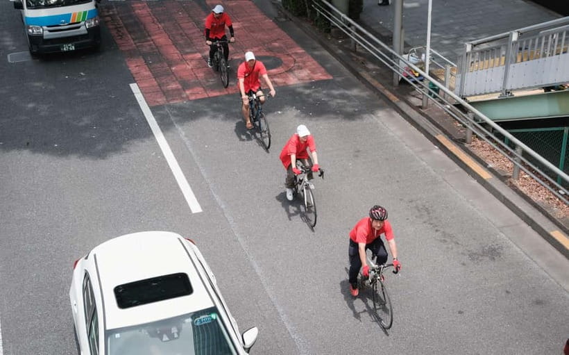 Tokyo: Shibuya Bike Tour - Shinjuku: your first 20 minutes on the road
