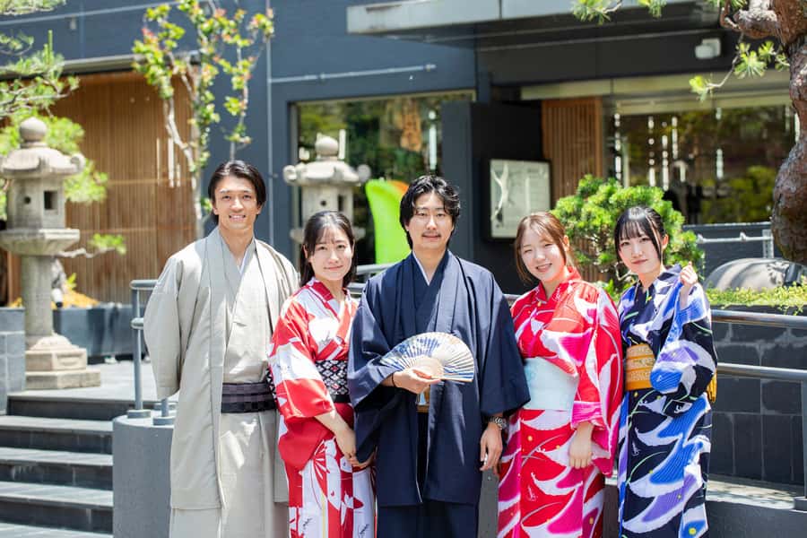 :Tokyo,Shibuya / Kimono Rental / English-friendly - Your 90 minutes around Meiji Shrine