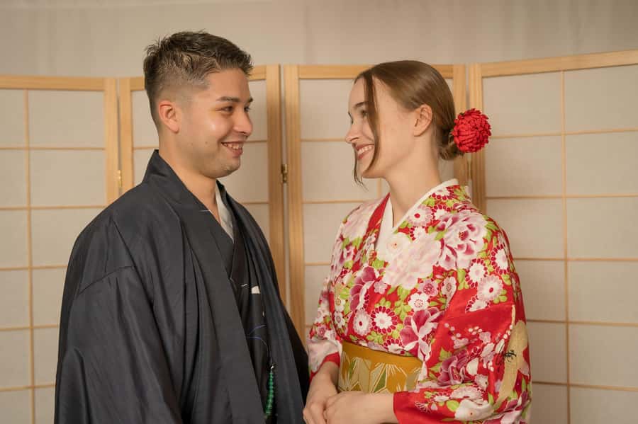 :Tokyo,Shibuya / Kimono Rental / English-friendly - Choosing a kimono that feels like you