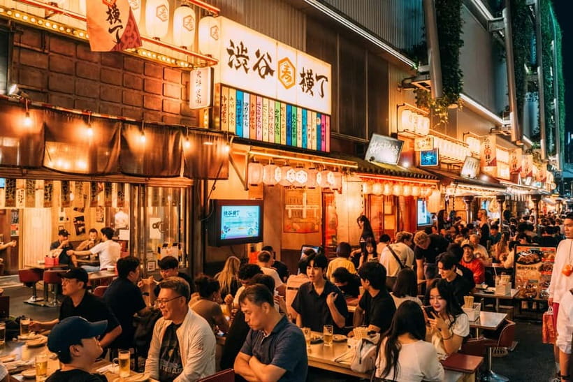 Tokyo: Shibuya Local Food Walking Tour with a Local Expert - Why the three-stop format works