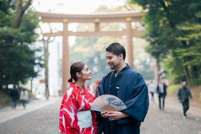 :Tokyo,Shibuya /Meiji Shrine tour in KIMONO/English-friendly - Key points at a glance