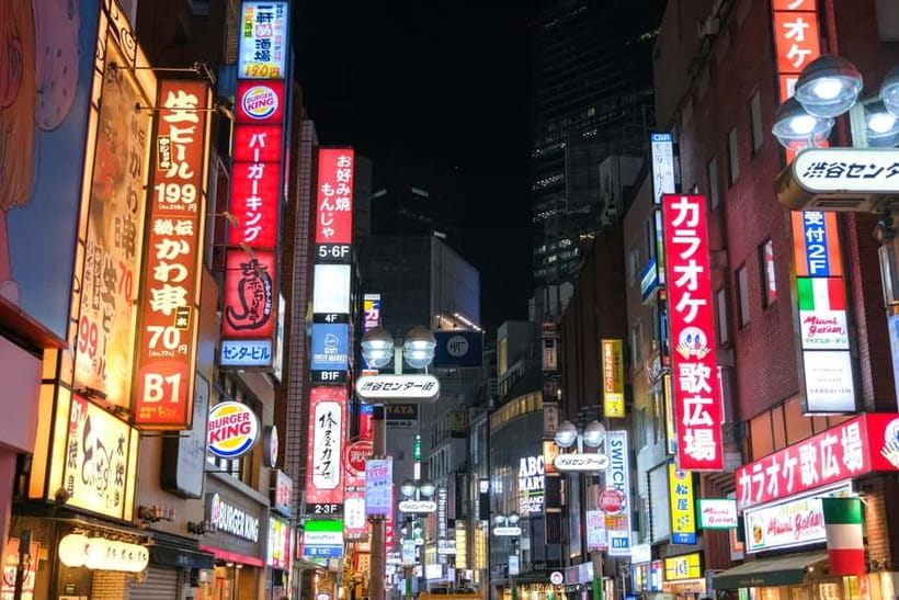 Tokyo: Shibuya Night Walking Tour with a Local Expert - Leaving the main roads for narrow backstreets