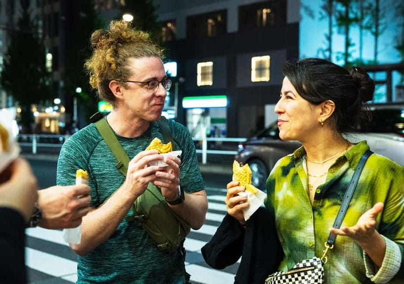 Tokyo: Shinjuku Bar Hopping & Night Walking Tour - Group size, timing, and comfort