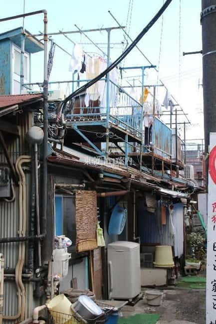 Tokyo: Shinjuku, Kawasaki, Slum & Red Light Tour with Pickup - Key points to know before booking