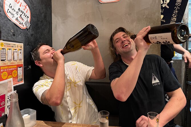 Tokyo: Shinjuku Local Bar Hopping Walking Tour - The guides make the difference