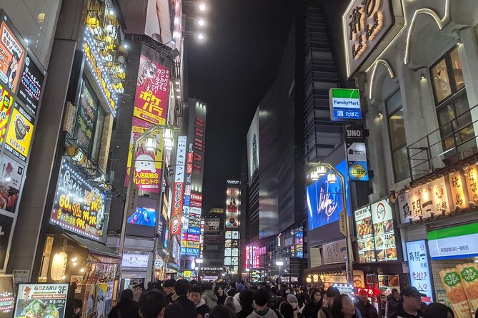 Tokyo Shinjuku Night Tour with Pachinko Gaming Experience - The guides make the difference