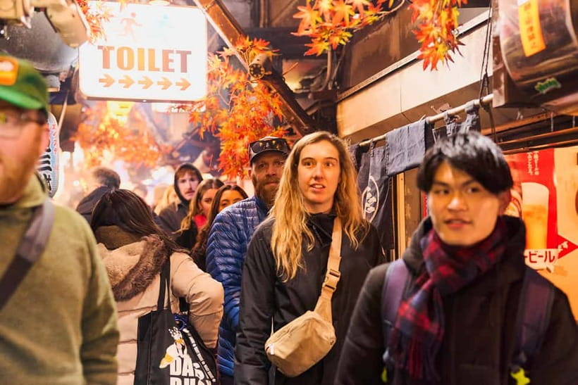 Tokyo: Shinjuku Nightlife & Secret Backstreets Walking Tour - Why this short Shinjuku walk works