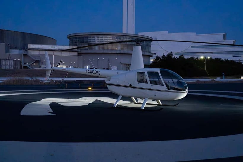 Tokyo: Skytree and Tokyo Tower Helicopter Tour - From Chiba Wangan Heliport to the bay