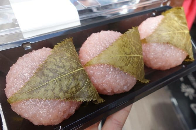 Tokyo Spring Daytime (Cherry Blossom) Food Tour - Walking, weather, and practical planning