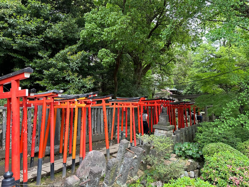 Tokyo:Stroll in Old traditional culture towns~Yanaka & Nezu - Yanaka Cemetery, shade, and Tokyo’s past